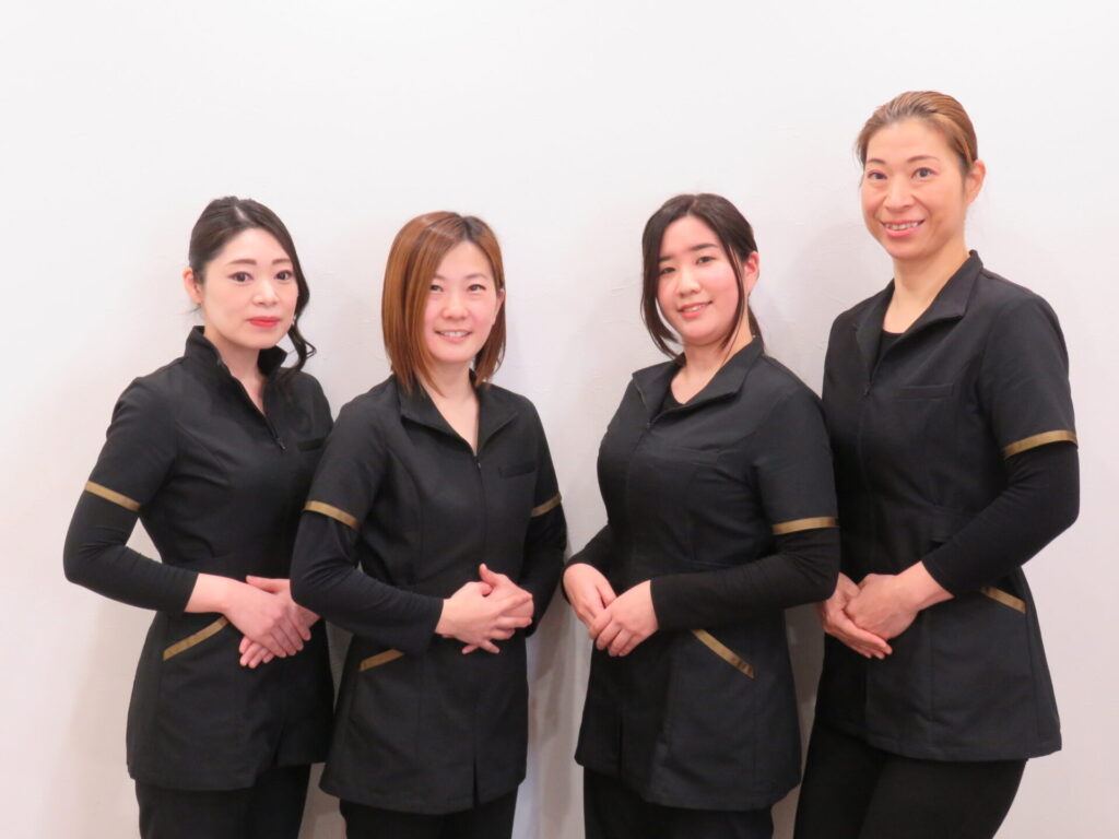 福岡市南区の女性専用サロンの女性スタッフの雰囲気